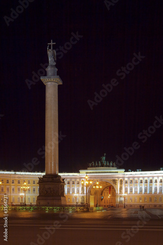 the palace area in saint petersburg -3