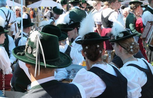 volkstradition, trachten, fest