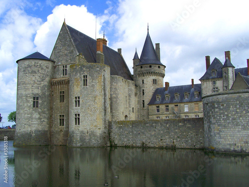 chateau de sully-sur-loire 3