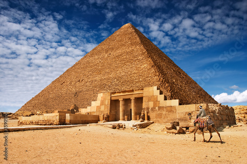 Egyptian pyramid photo