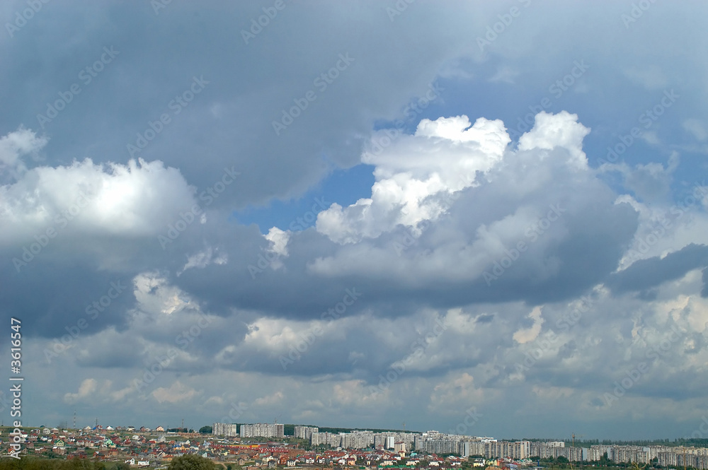 Blue sky with white clouds 54g Blue sky with white clouds 54g