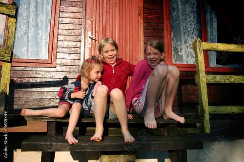 Barefooted  girls