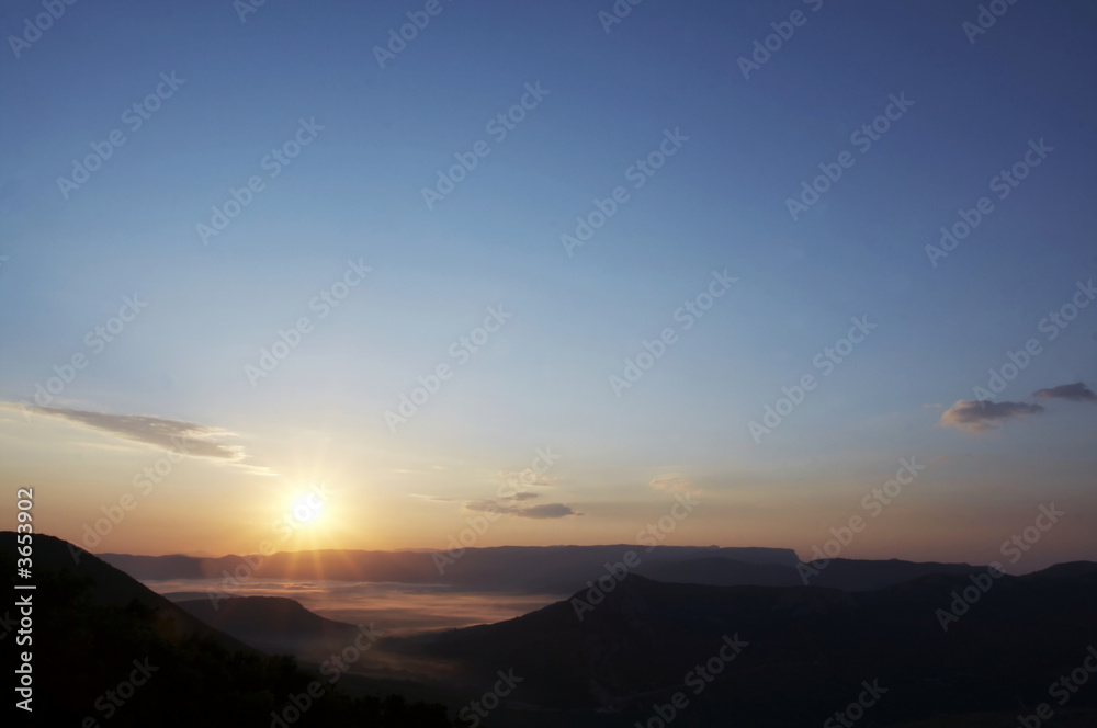 Fototapeta premium Sunset in the mountain