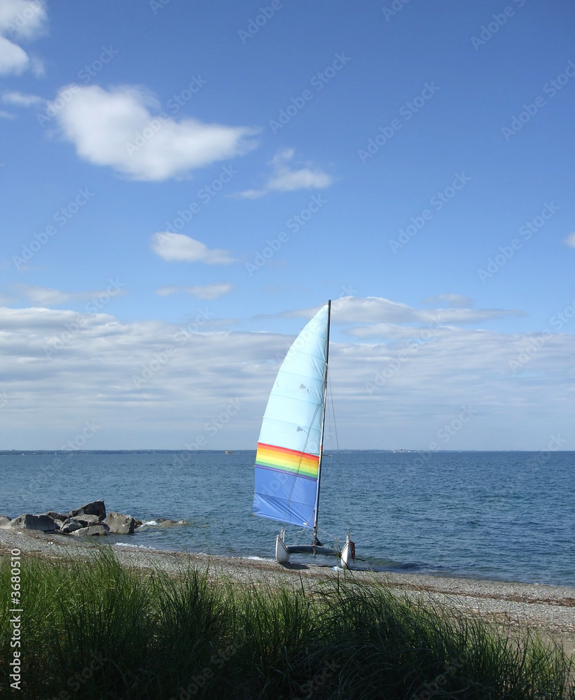 Fototapeta premium Sailboat on the Beach