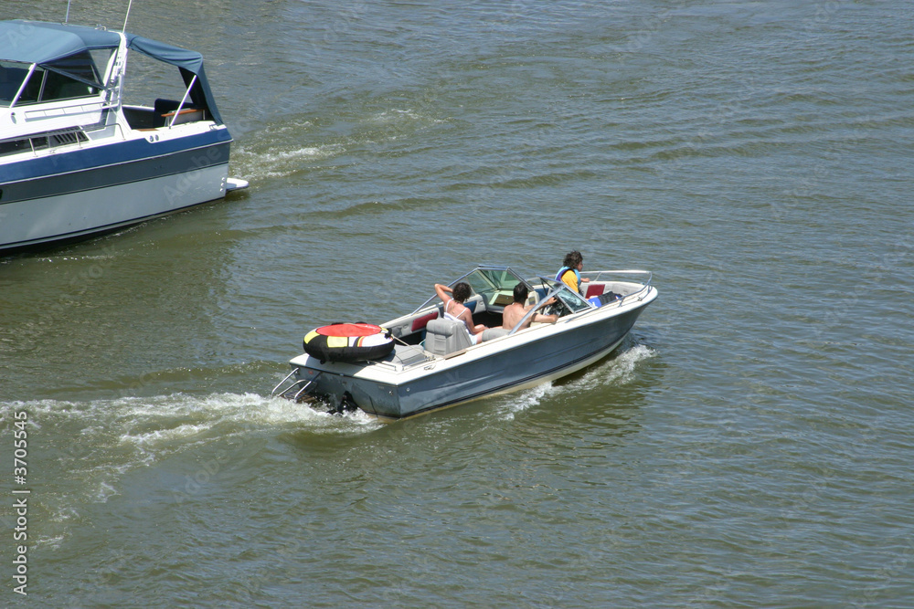 Fototapeta premium Family on boat