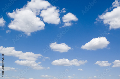 Fototapeta Naklejka Na Ścianę i Meble -  leaden clouds. grey clouds and blue sky