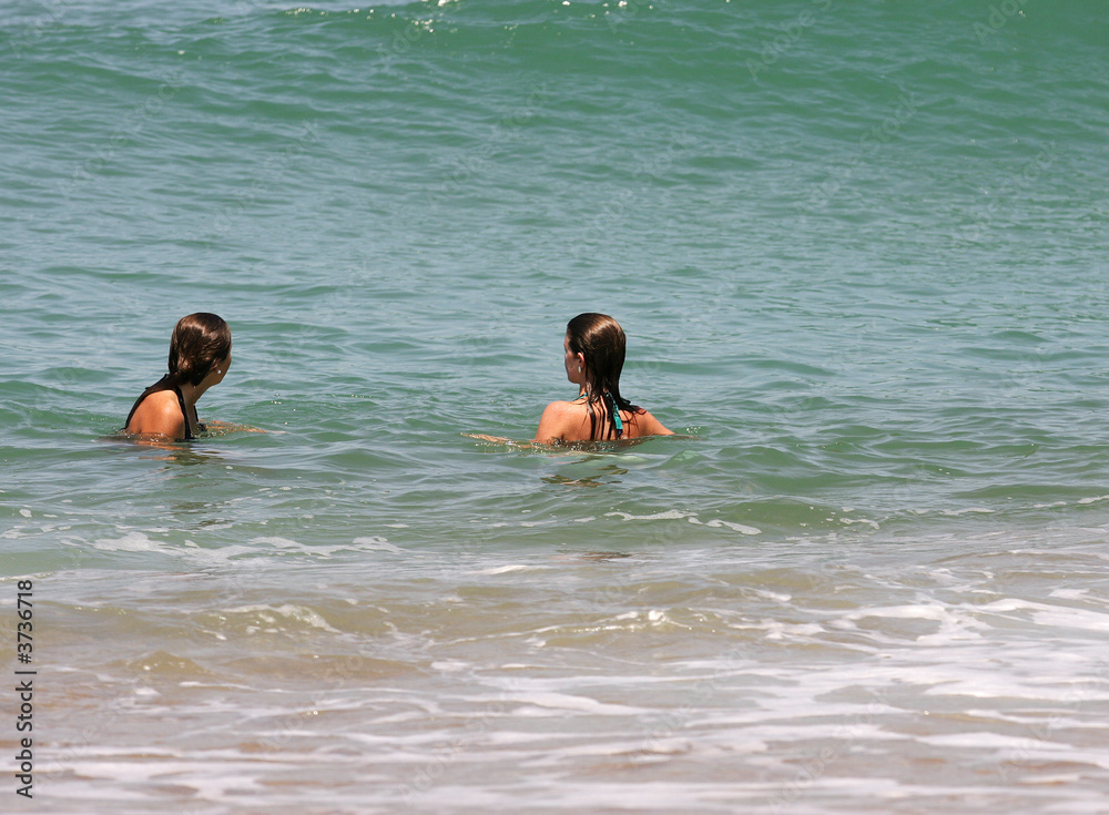 filles qui se baignent filles qui se baignent