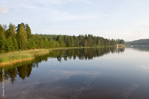Fototapeta Naklejka Na Ścianę i Meble -  Reflections in a Lake