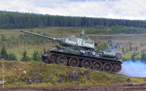 historic russian T-34/85 world war 2 medium tank