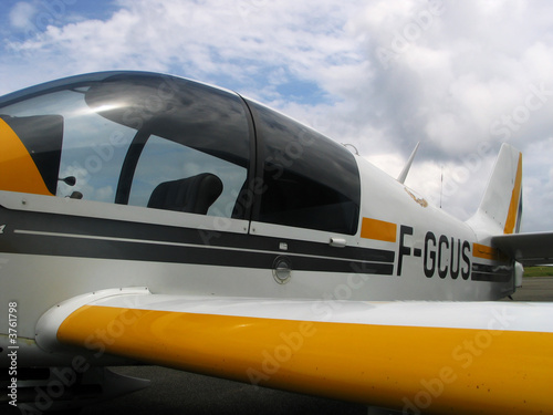 cockpit avion de tourisme