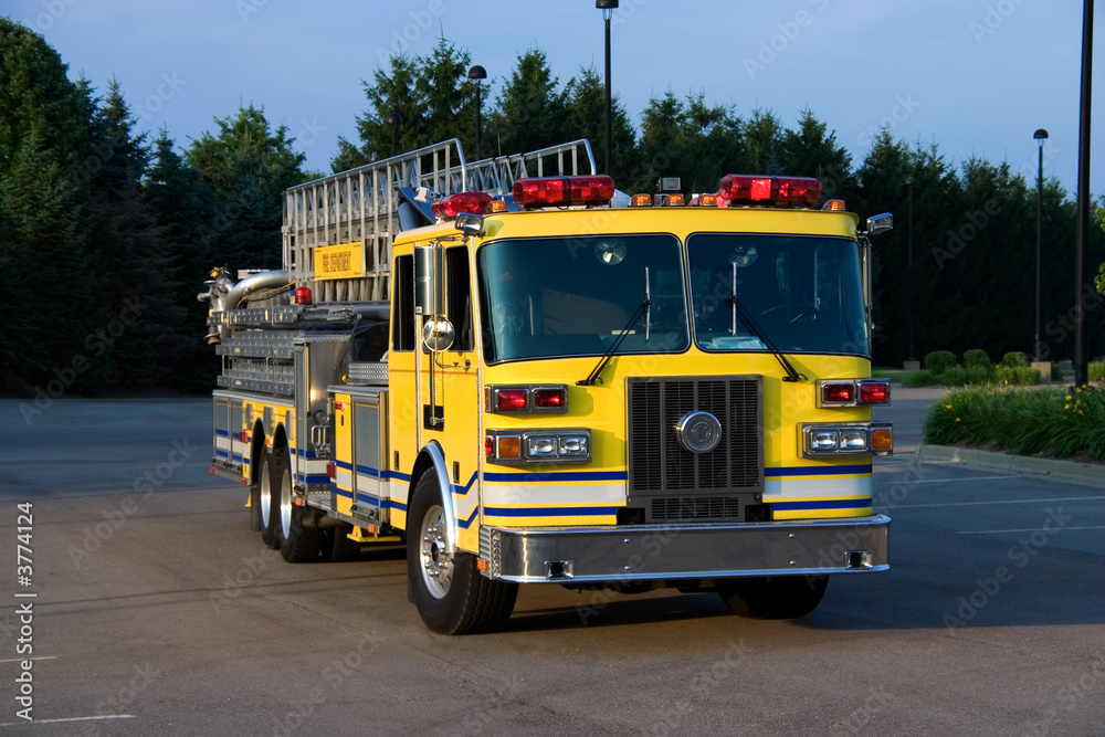 Ladder Truck front View