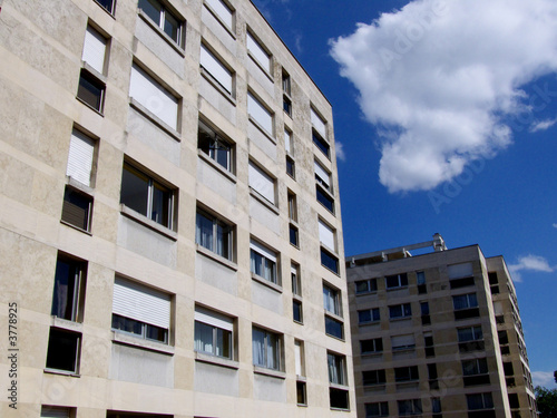 Immeubles modernes, résidence en région parisienne