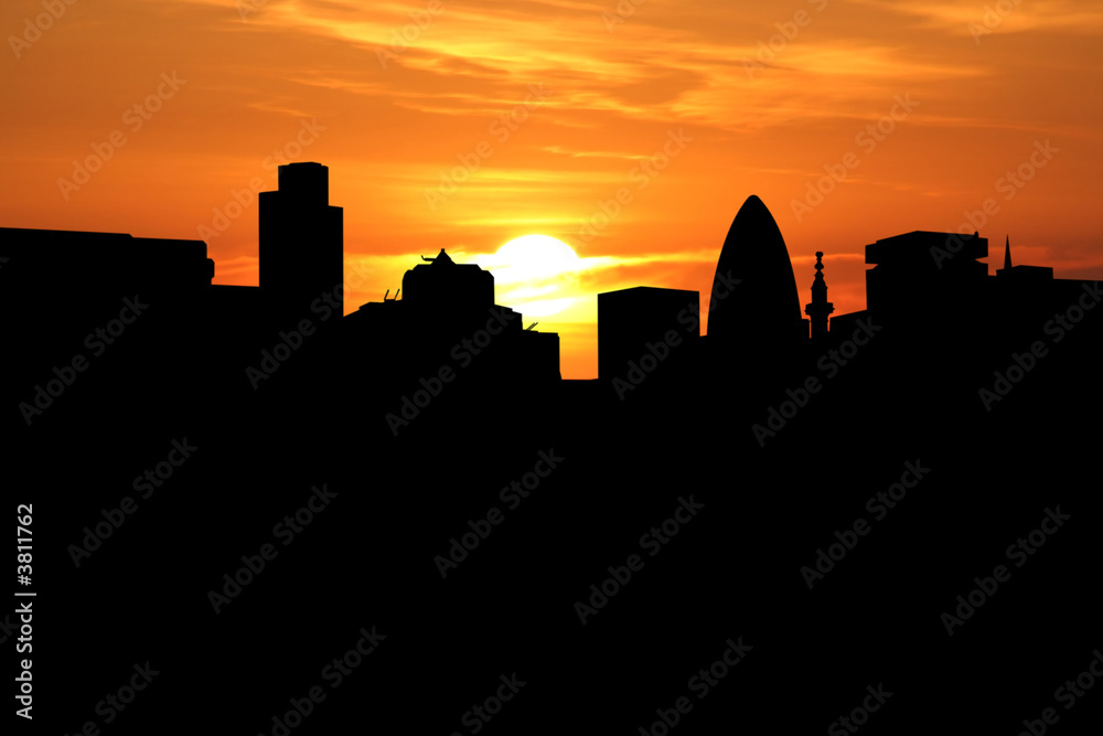 Fototapeta premium London skyline at sunset