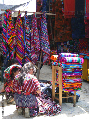 GUATEMALA CHICHICASTENANGO MARCHE MAYA photo