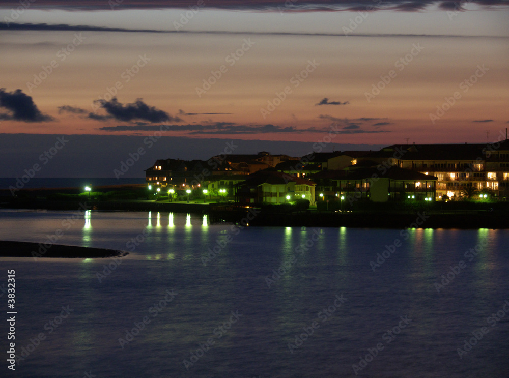 Naklejka premium ville nuit