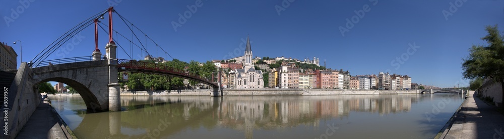 quais de saone face à saint georges