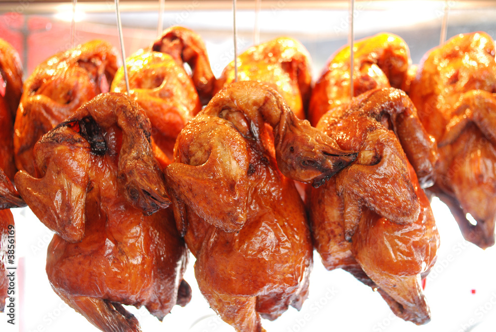 Naklejka premium fried chicken at the foods store