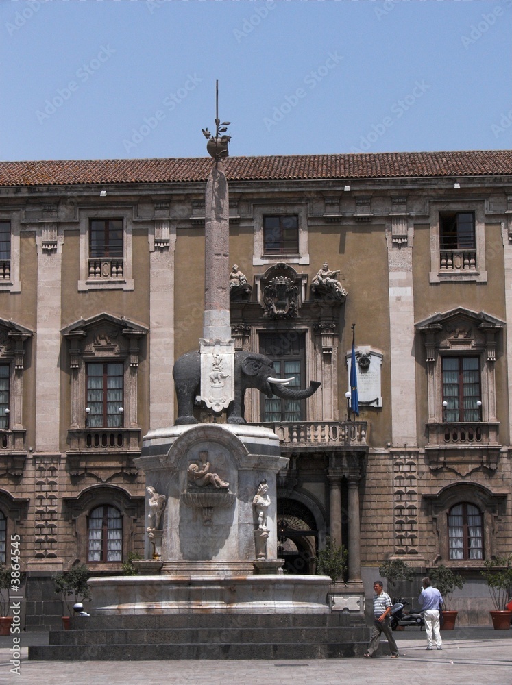 Catania obelisco elefante Municipio piazza Duomo 