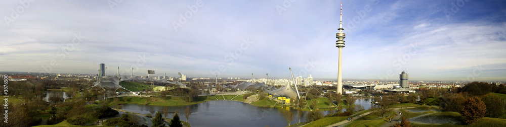 Panorama des Münchner Olympiaparks Panorama des Münchner Olympiaparks