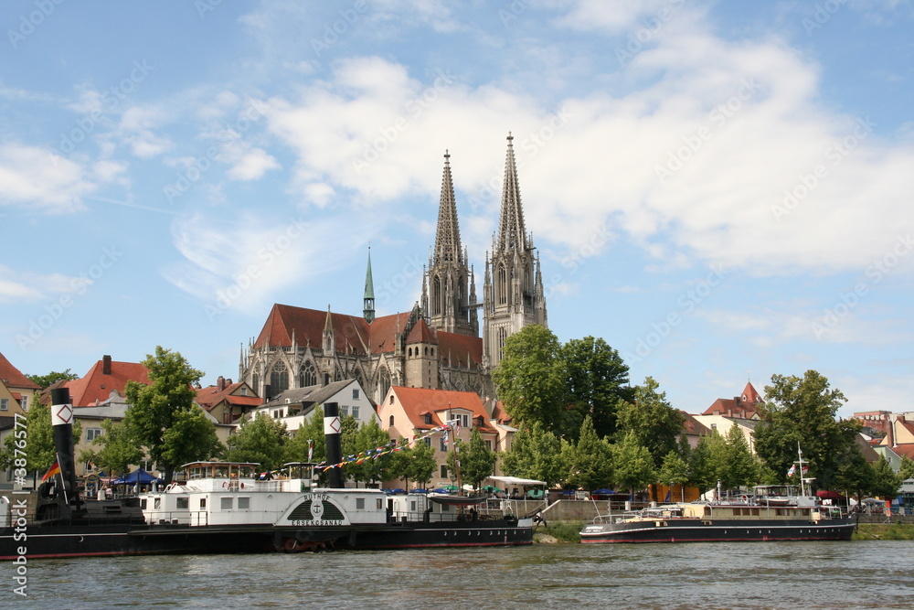 Naklejka premium Sommer in Regensburg