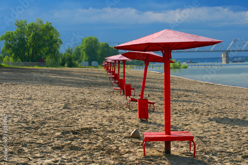 Wallpaper Mural Empty beach Torontodigital.ca