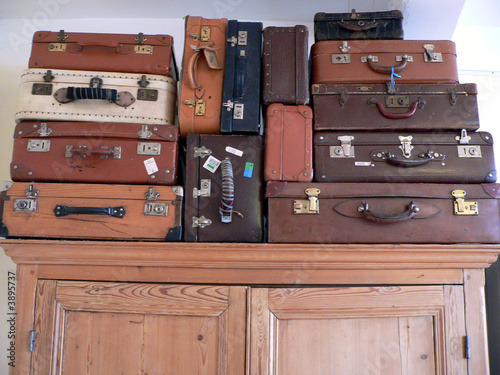 Valises