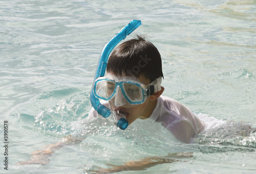 Kids snorkeling © Christopher Meder