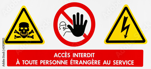 panneau accès interdit