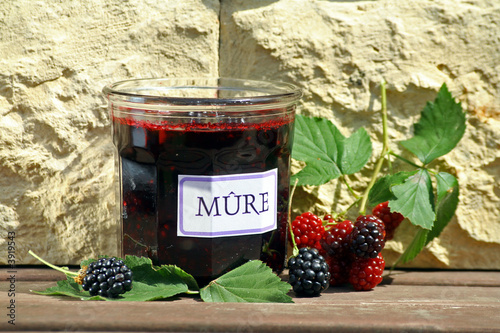 confiture de mûres photo