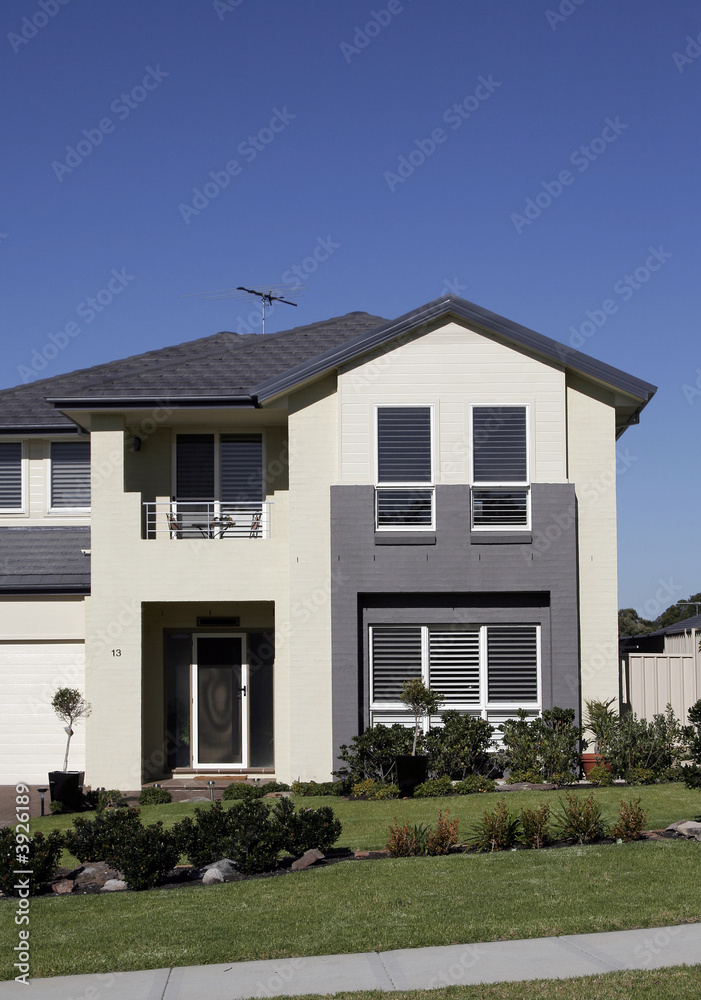 Modern Suburban House Modern Suburban House