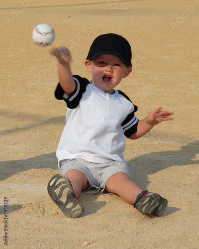 child playing catch
