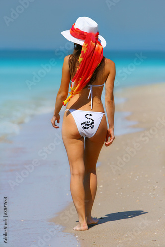 Tropical Girl