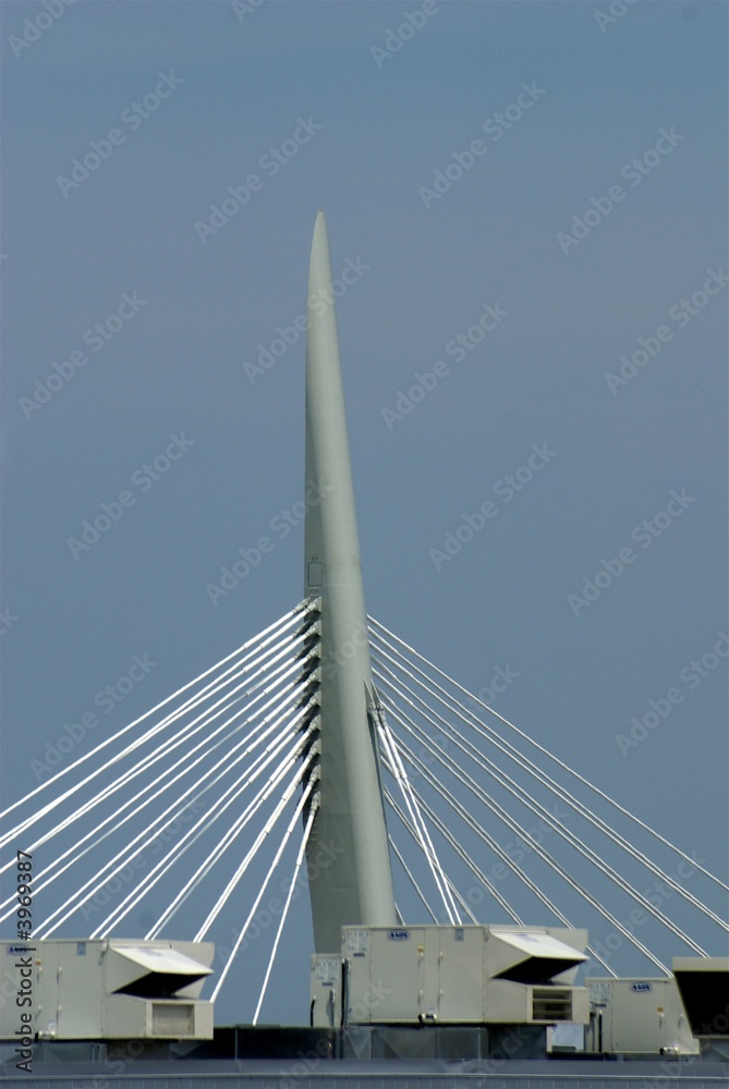 Obraz premium Provencher Bridge Spire in Winnipeg