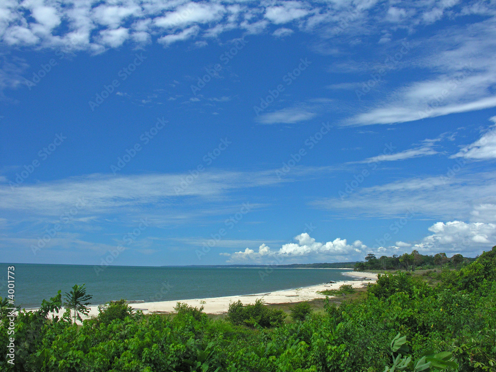 Plage de Nyonie au Gabon