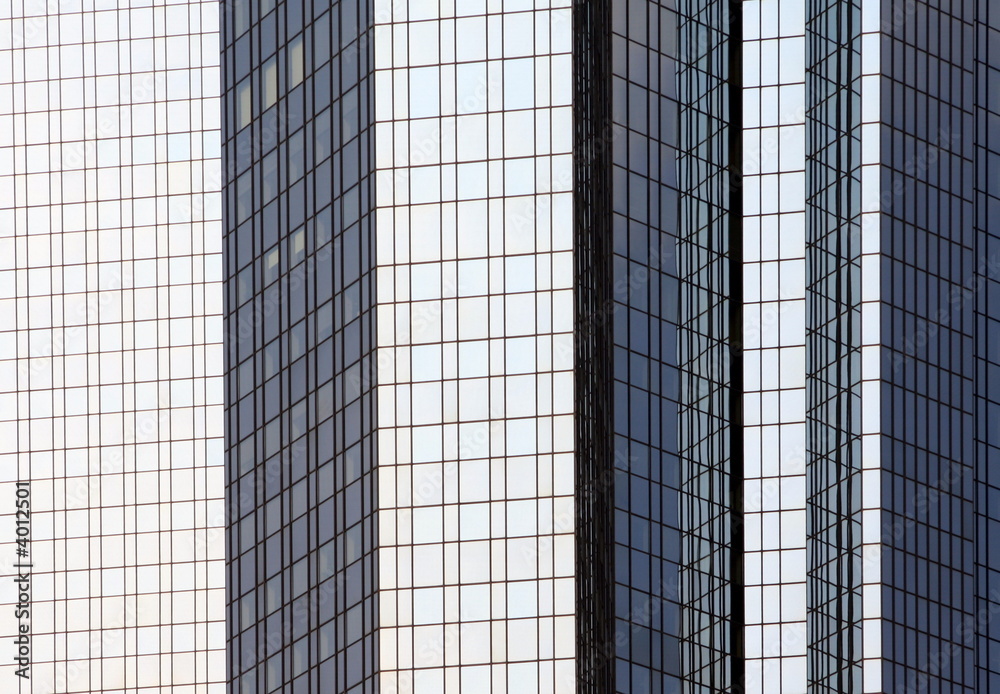 Glasfront Glasfront