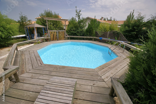 piscine hexagonale photo