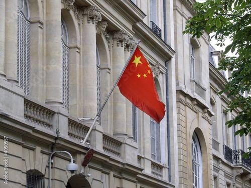 Ambassade de Chine à Paris, avenue George V photo