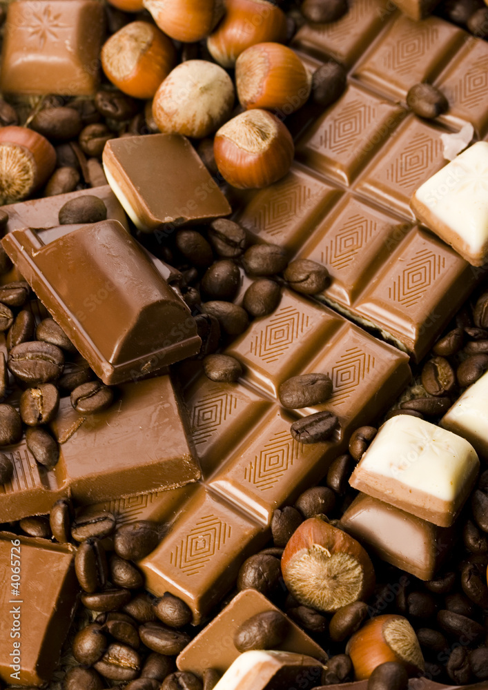 Chocolate & Nuts Chocolate & Nuts