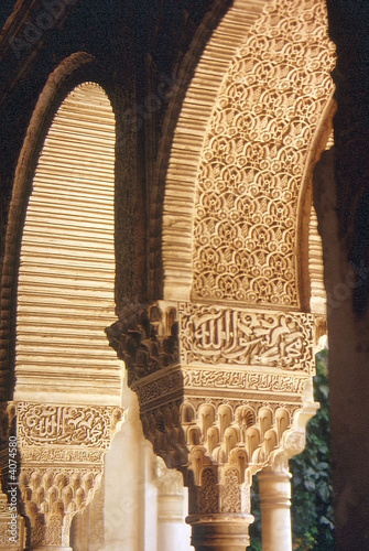 Detail am Löwenhof der Alhambra