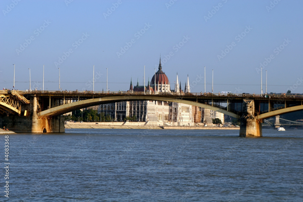 Naklejka premium View of Budapest