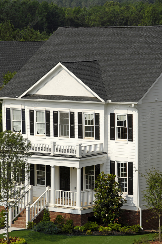 Naklejka premium White Two-Story House