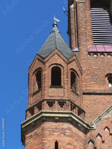 romanesque tower