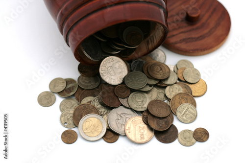 barrel and coins-2