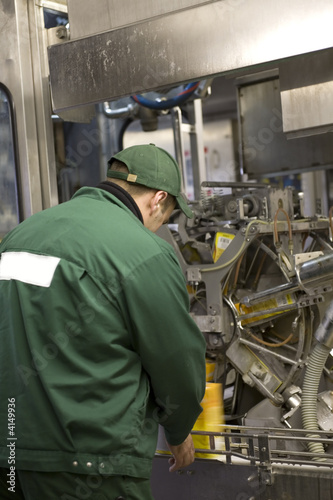 Production  wine, juice and drink © Guy Shapira