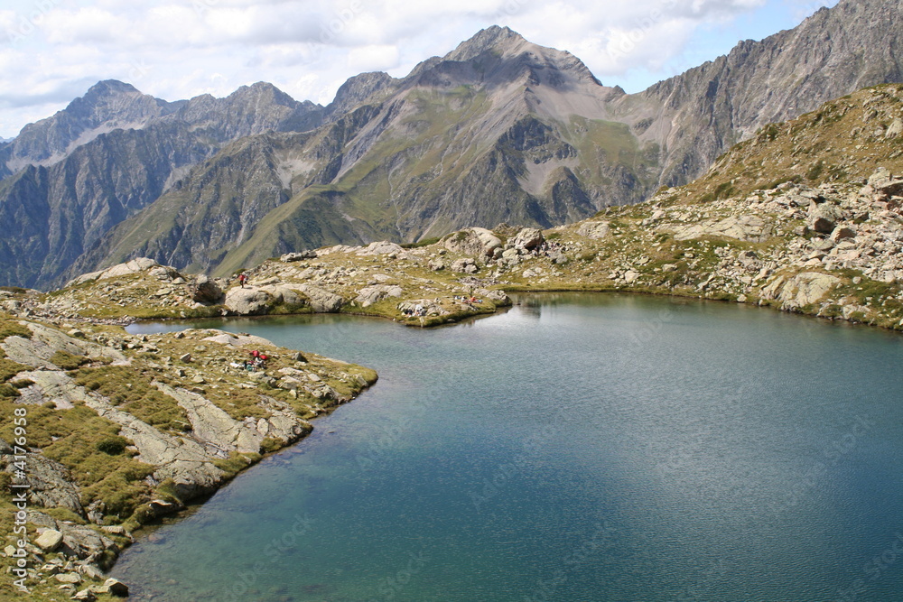 Fototapeta premium lac lautier vallée du valgaudemar