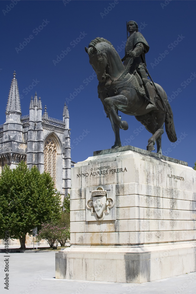 Monastery of Batalha and Statue Monastery of Batalha and Statue
