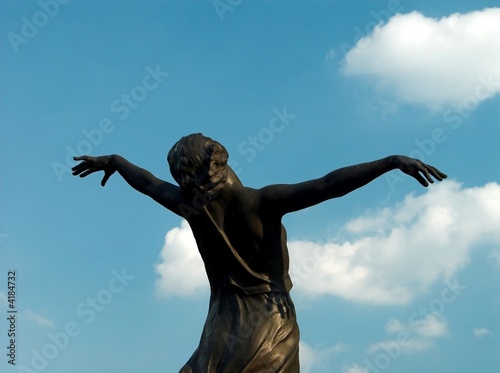 Obraz na plátně Dancer statue