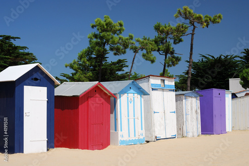 Coloured Beach huts under the sunlight III © luSh