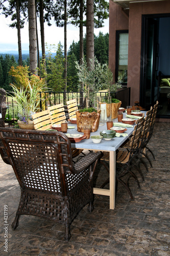 Classy Patio Dining