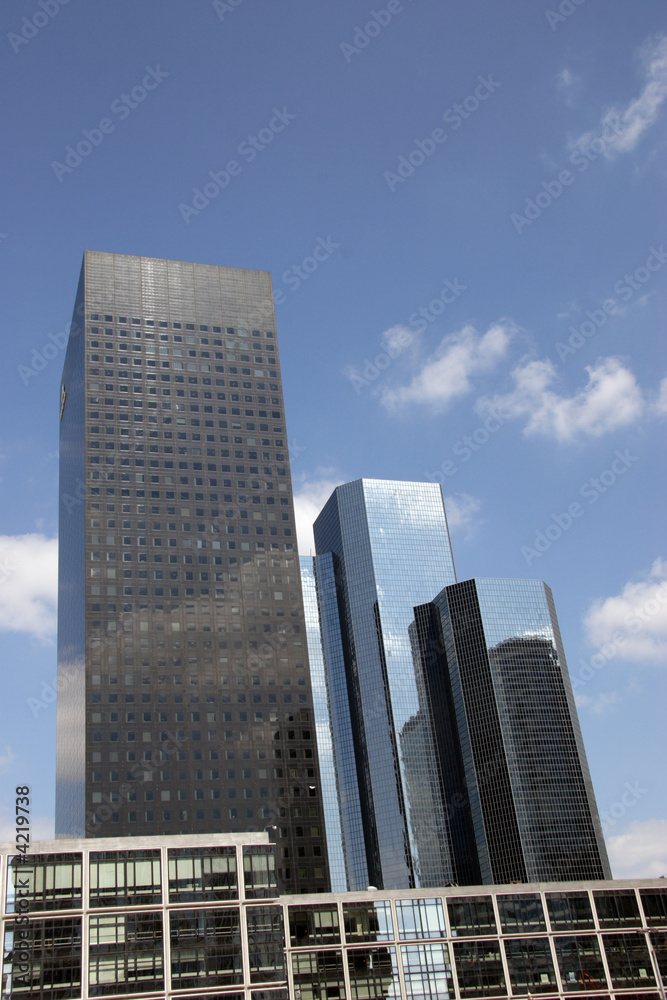 Fototapeta premium Immeubles moderne à La Défense - Paris